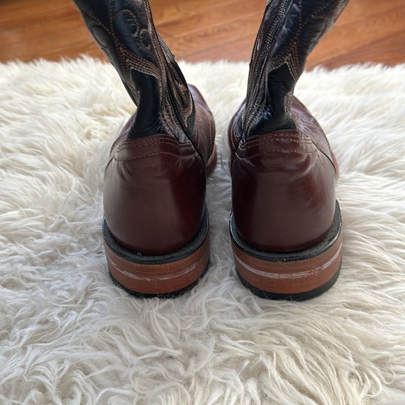 Brahma Leather Boots - Picture 3 of 8